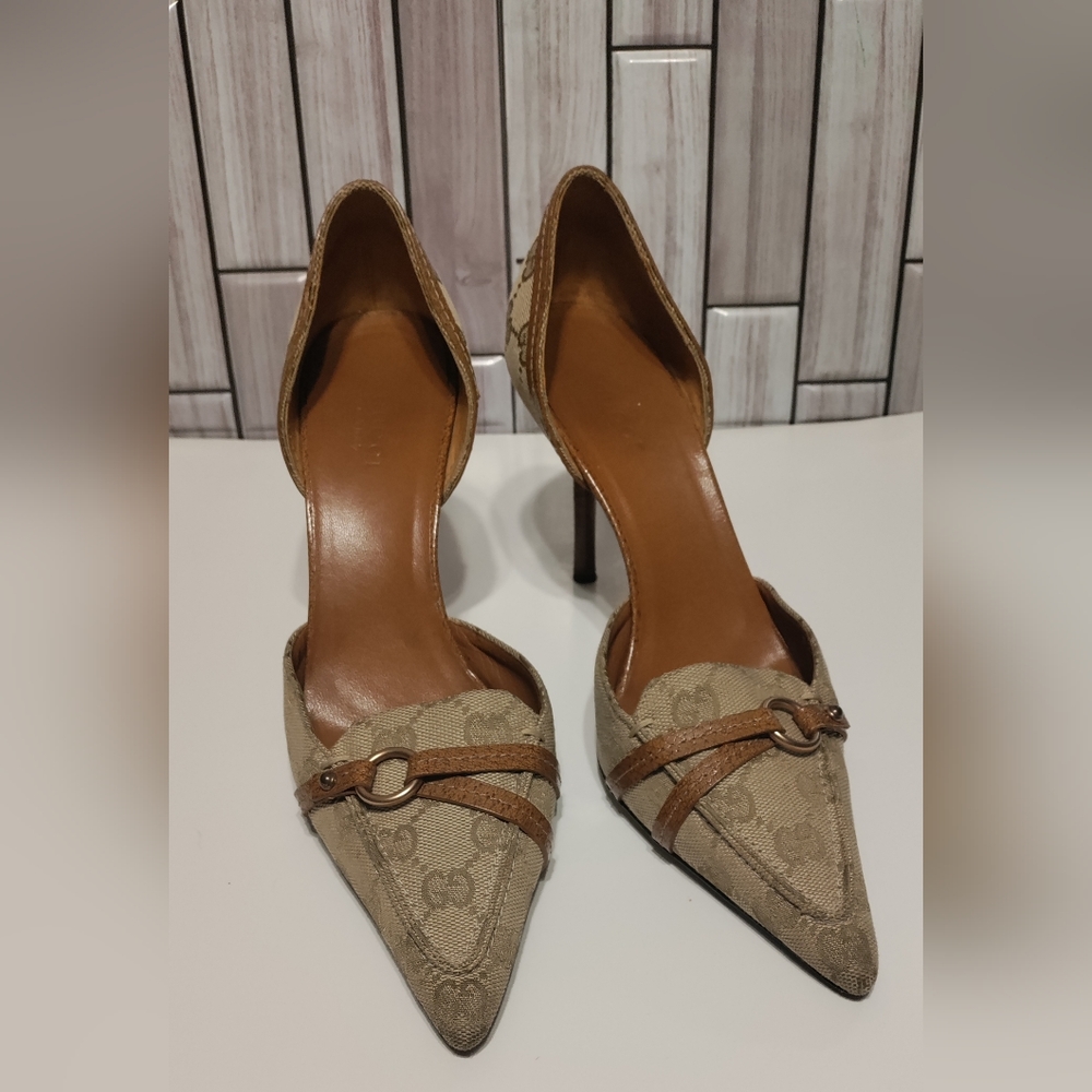 Authentic Gucci Pumps